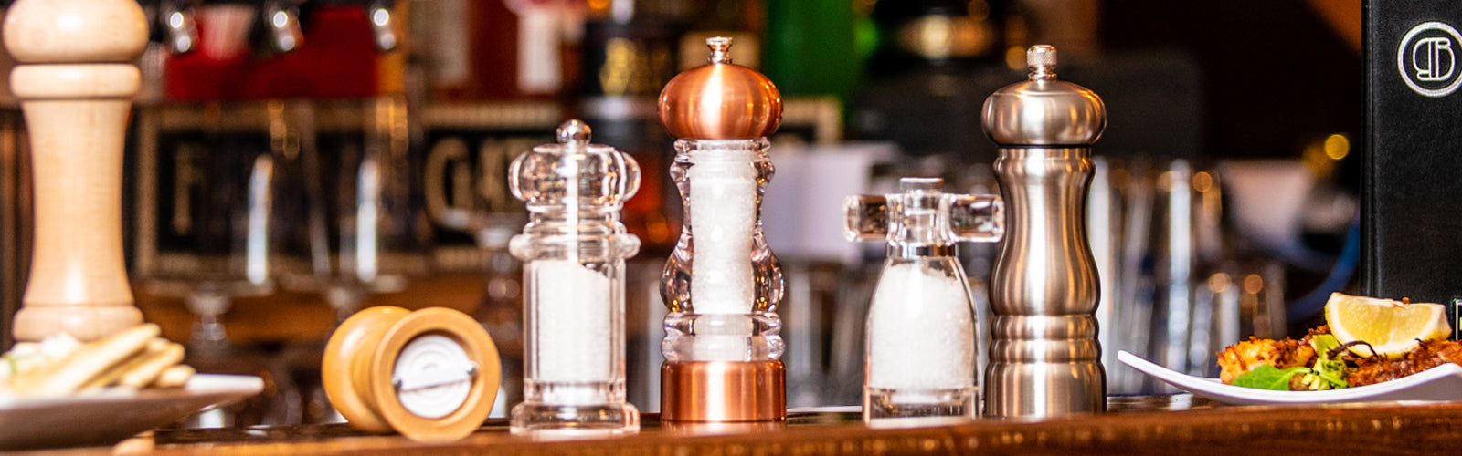 Wood Salt Mills & Shakers