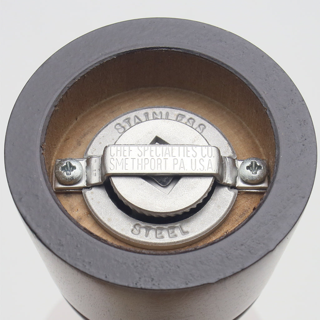 06150 Bottom View, Stainless Steel Grinding Mechanism