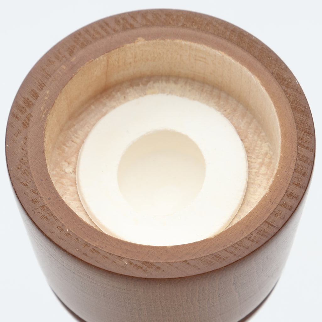 06800 Salt Shaker Bottom View