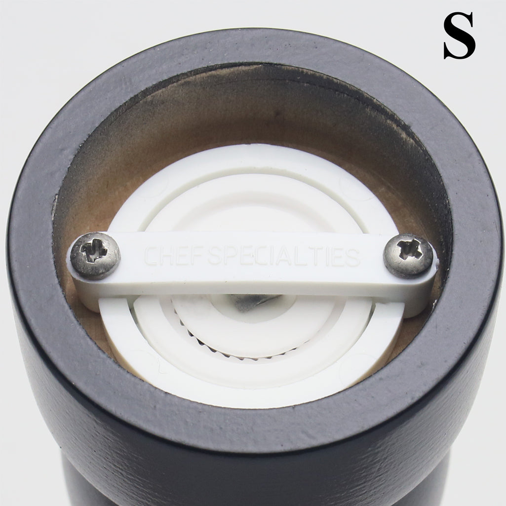 06302 Salt Mill Bottom View, Ceramic Grinding Mechanism 