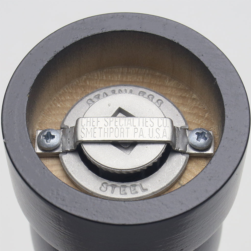 06306 Pepper Mill Bottom View, Stainless Steel Grinding Mechanism