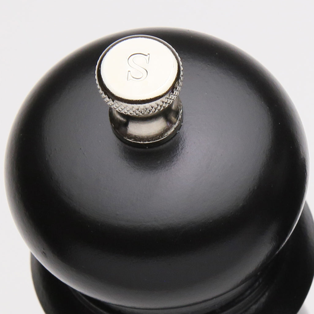 06352 Salt Mill Top View