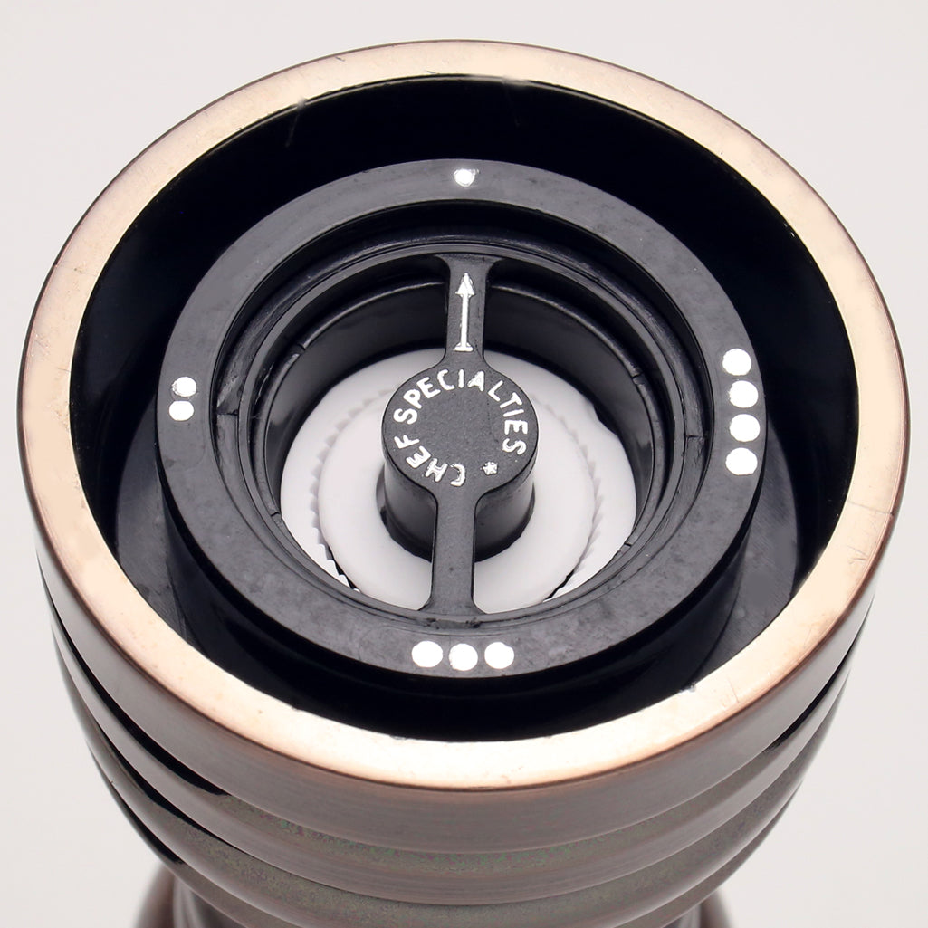 90050 Bottom View, 4-Stage Adjustable Ceramic Grinding Mechanism 